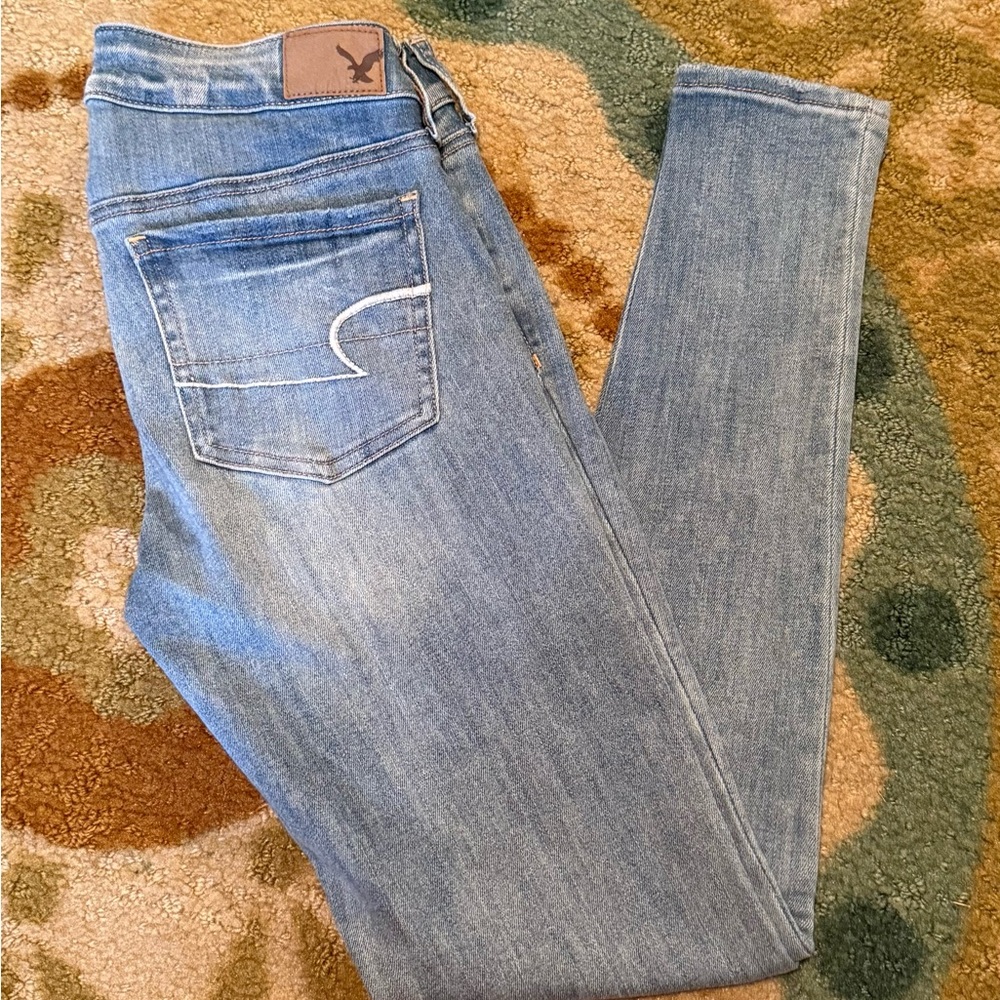 American Eagle Outfitters Light Blue Skinny Jeans